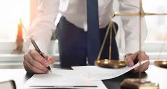 بهترین وکیل فامنین ؛ بهترین وکیل آنلاین و طلاق و خانواده و کیفری در فامنین