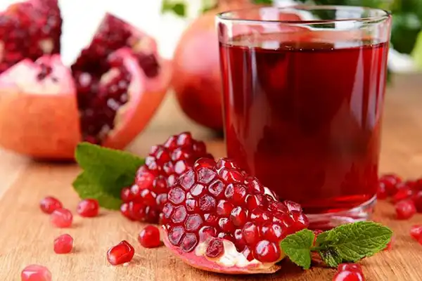 خواص آب انار خیراندیش در طب سنتی برای پوست و مو و دیابت و لاغری