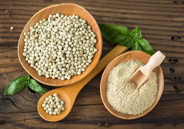 خواص فلفل سفید خیراندیش در طب سنتی برای پوست و مو و دیابت و لاغری