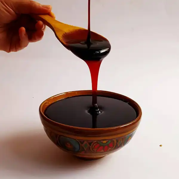 خواص شیره انگور خیراندیش در طب سنتی برای پوست و مو و دیابت و لاغری