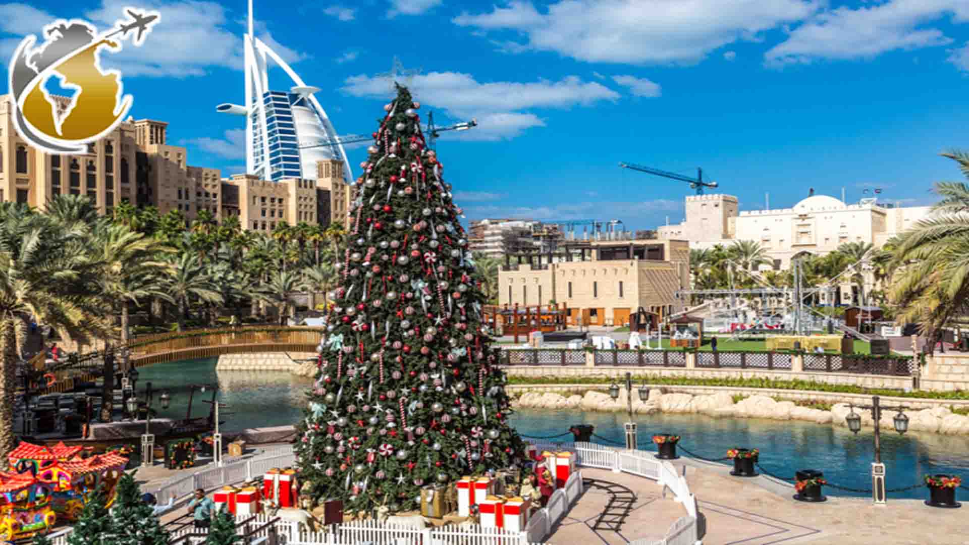 A large christmas tree in a cityAI-generated content may be incorrect.